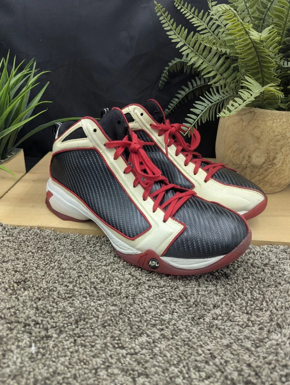 APL Concept 1 Mens Size 9 Running Basketball Shoes